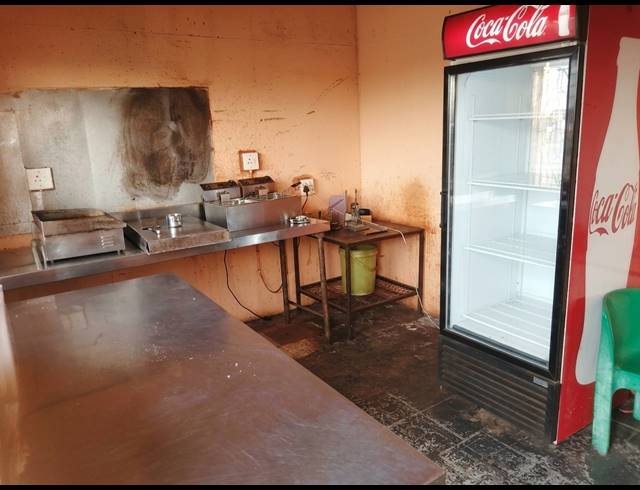 3 BEDROOM HOUSE FOR SALE IN SEBOKENG ZONE 13